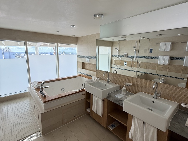 Master Bathroom - Tub and dual sinks